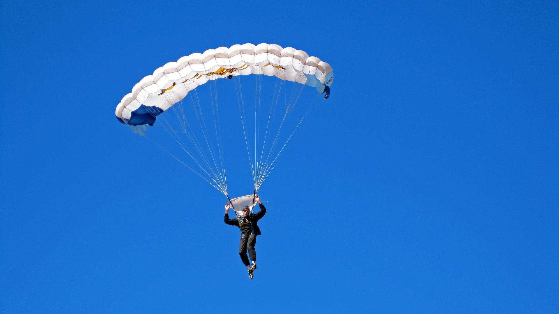 中国篮球联赛观众体验提升策略，篮球比赛观众体验和参与的重要性