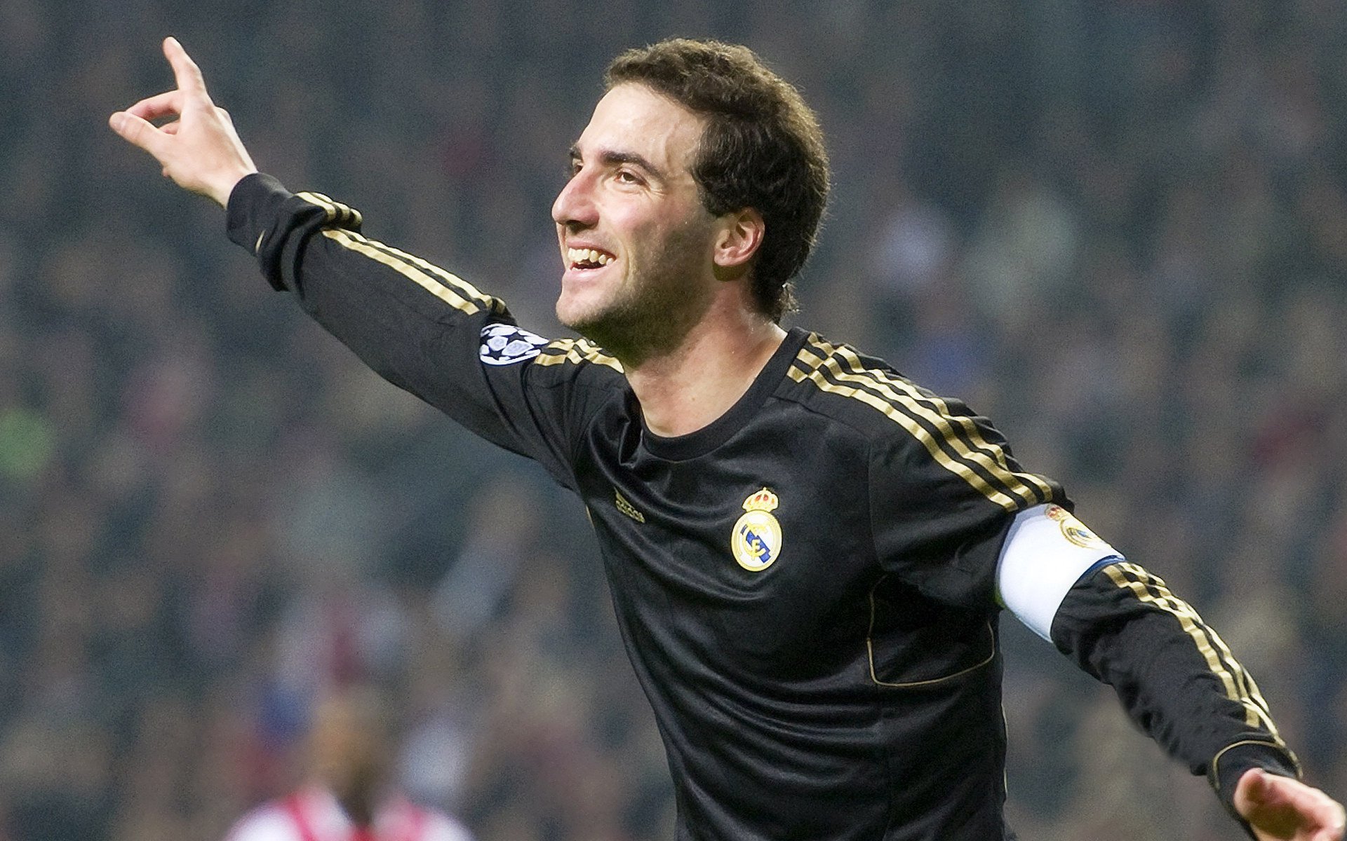 广东宏远球队战术执行日臻完善,广东宏远战绩